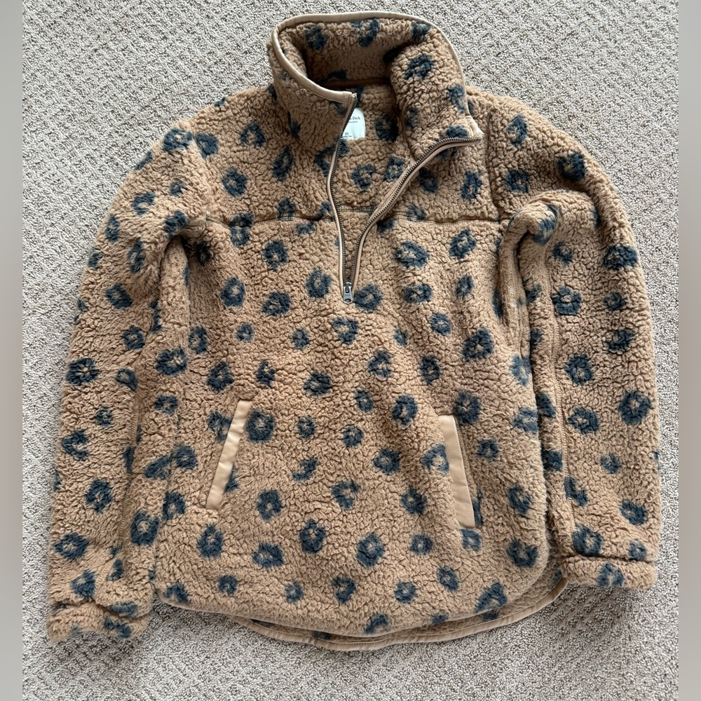 Abercrombie & Fitch Tan and Black Fleece Pullover
